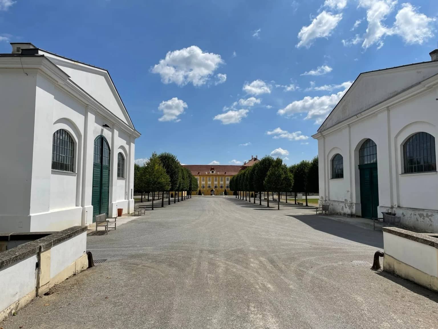 Schlosshof
