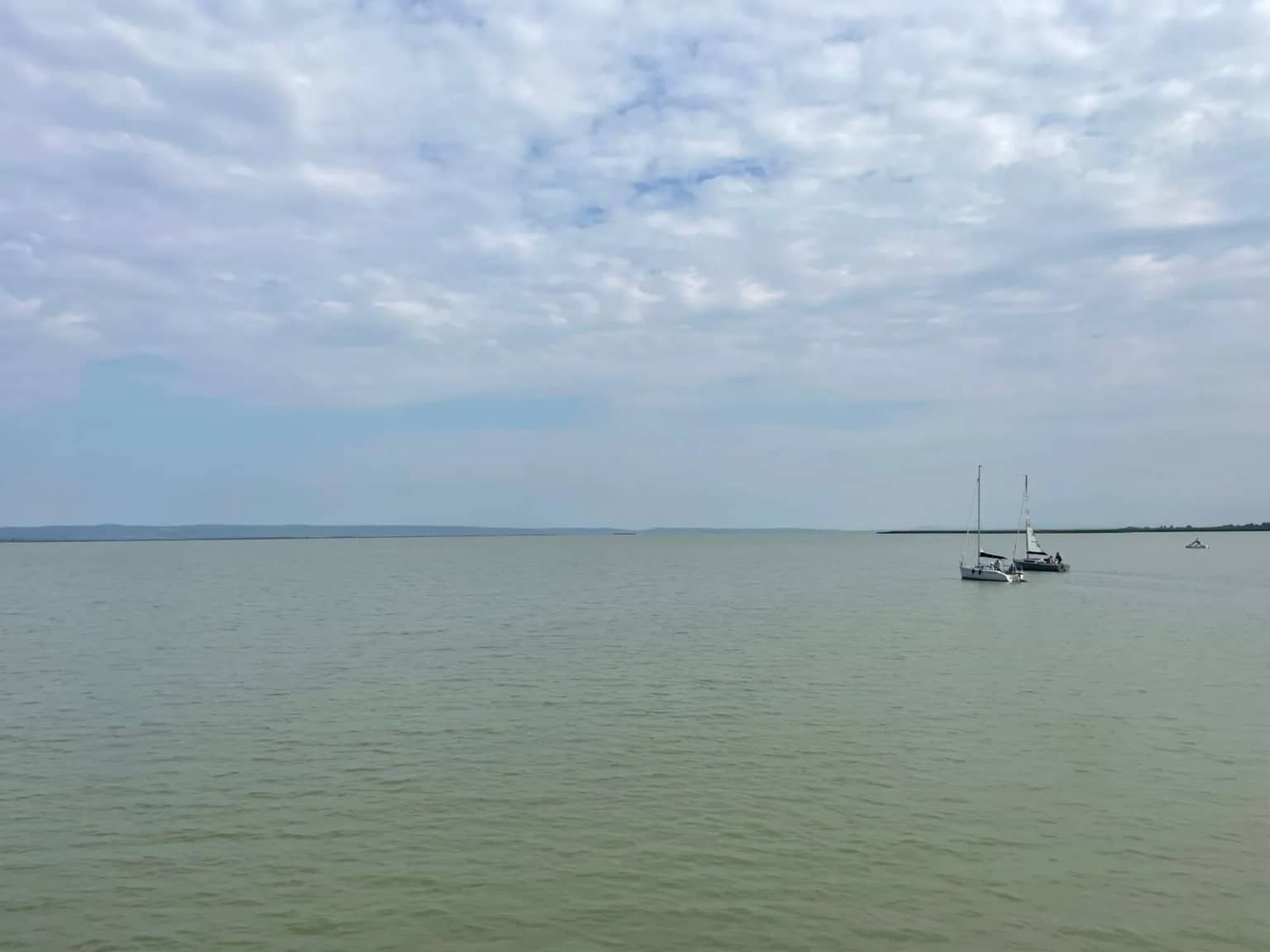 Loď na jazere Neusiedlersee