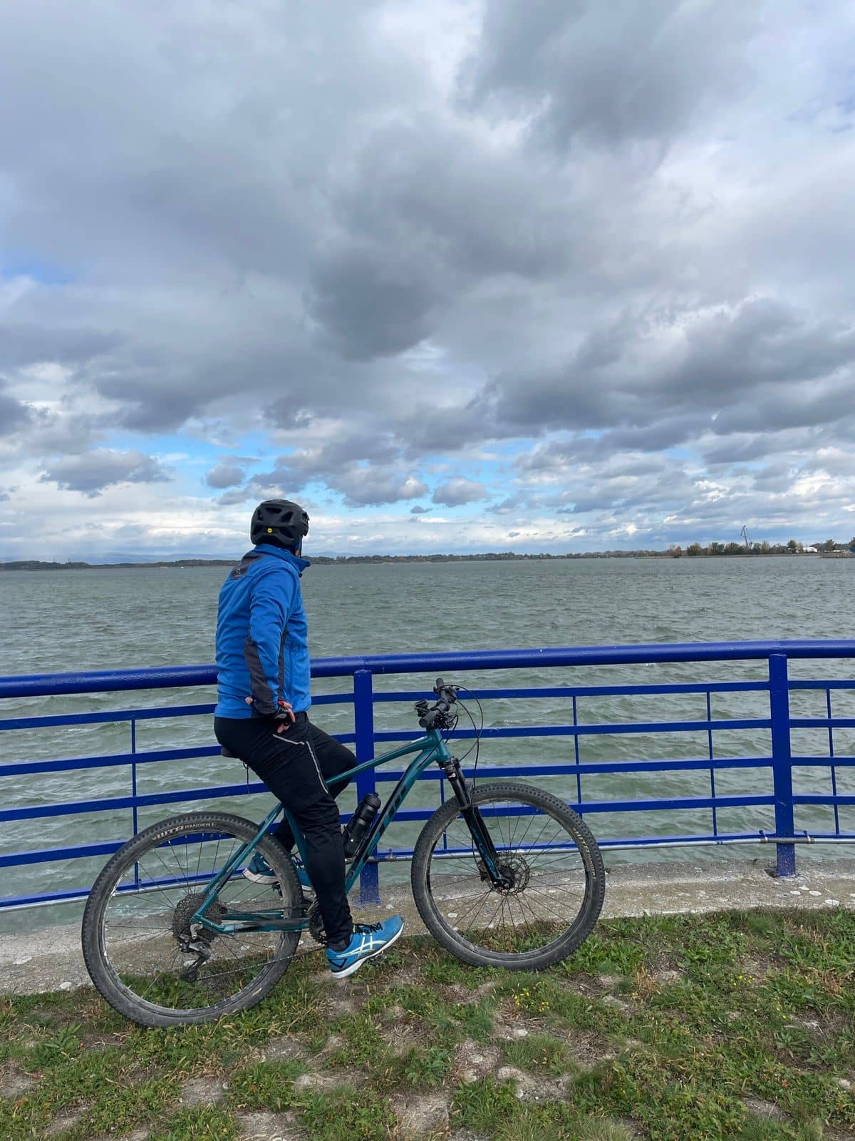 Cyklocesta popri vode