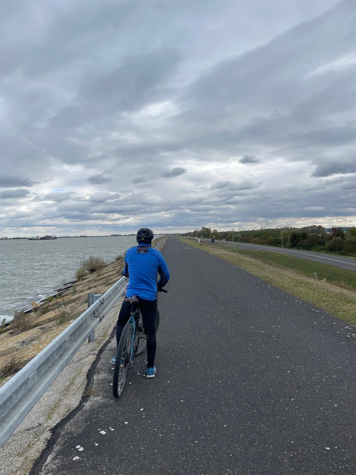 Výhľad na vodnú hladinu