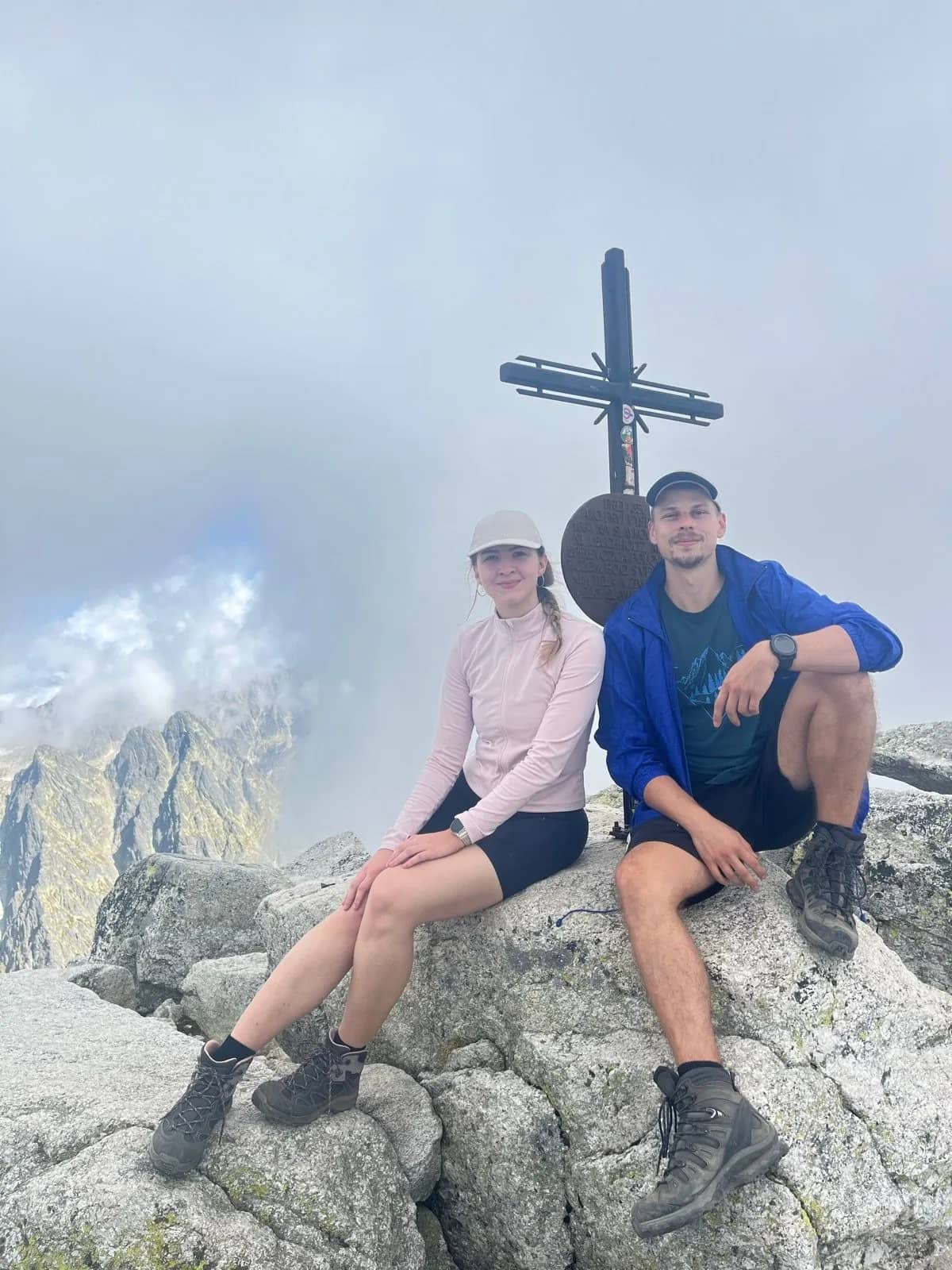 Dvojkríž na vrchole