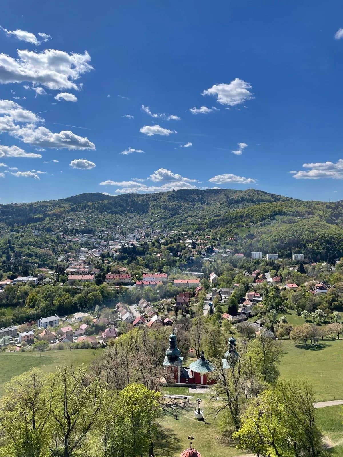 Výhľad z kalvárie na mesto