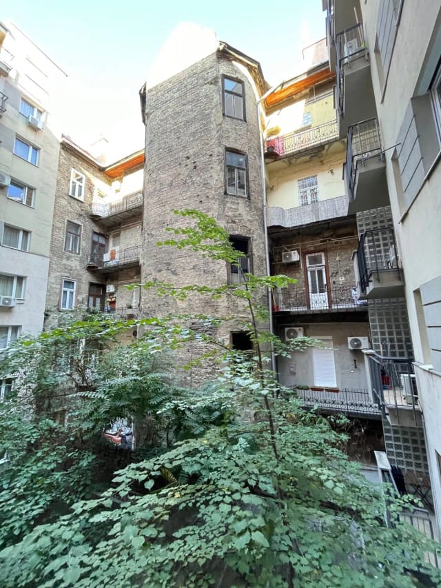 1 byvanie