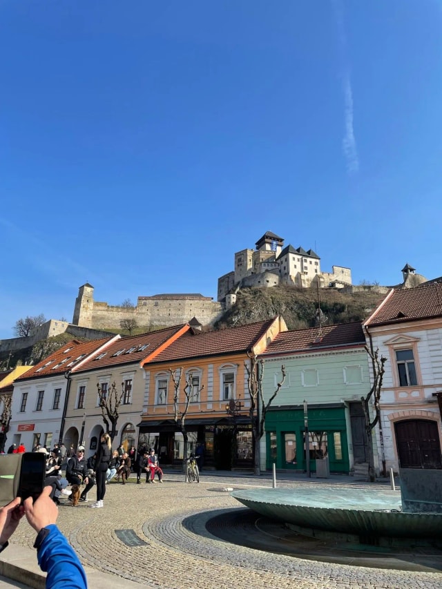 12-hrad