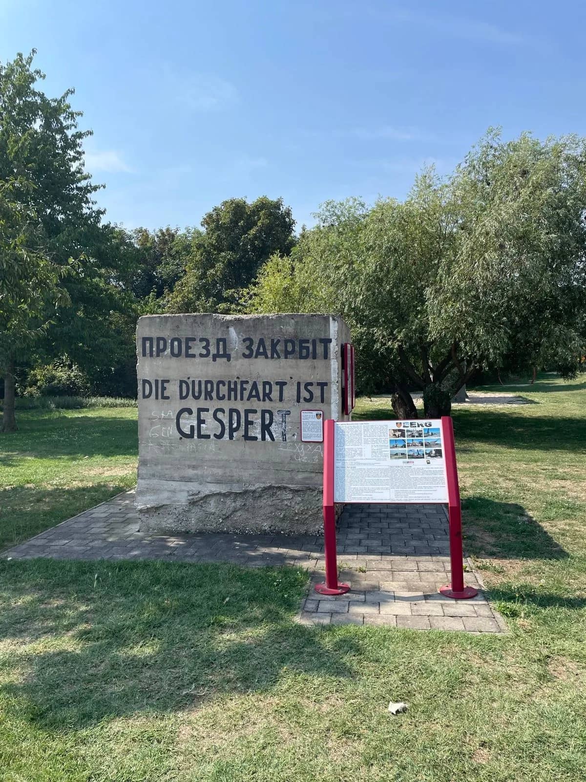Vojnová zátarasa v Bergu