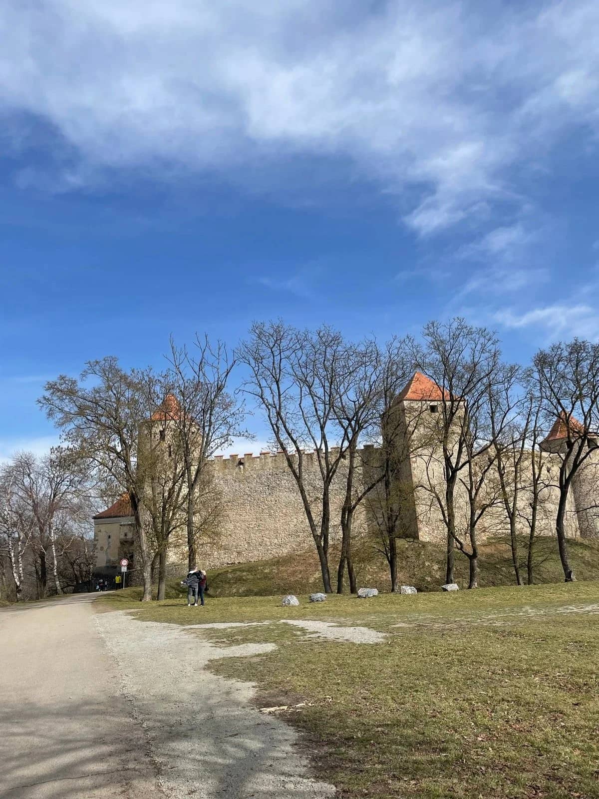 Výjazd ku hradu Veveří