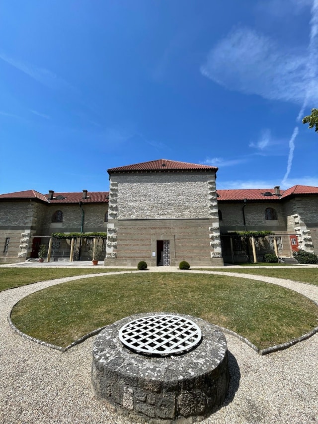 2 muzeum