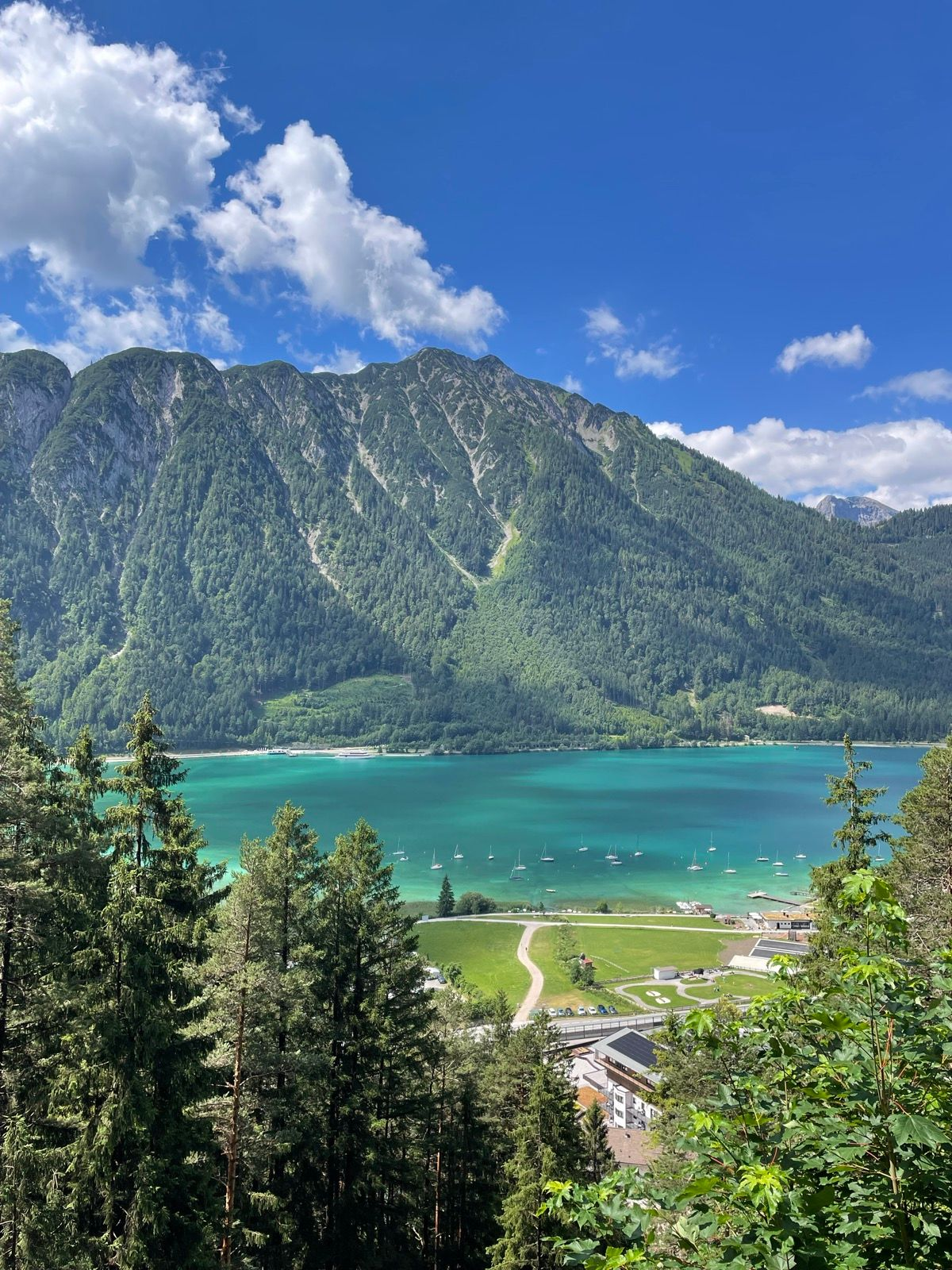 Prvý výhľad na Achensee