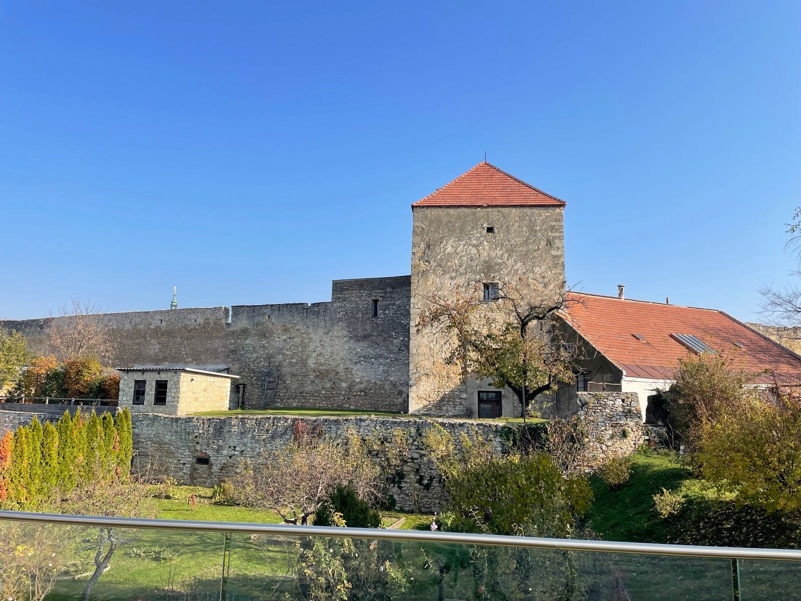budova 1
