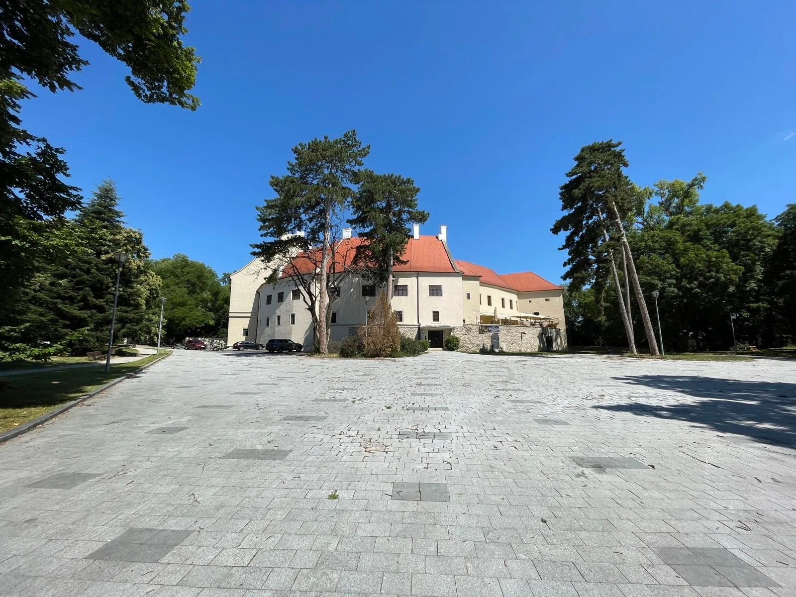 pezinok zamok