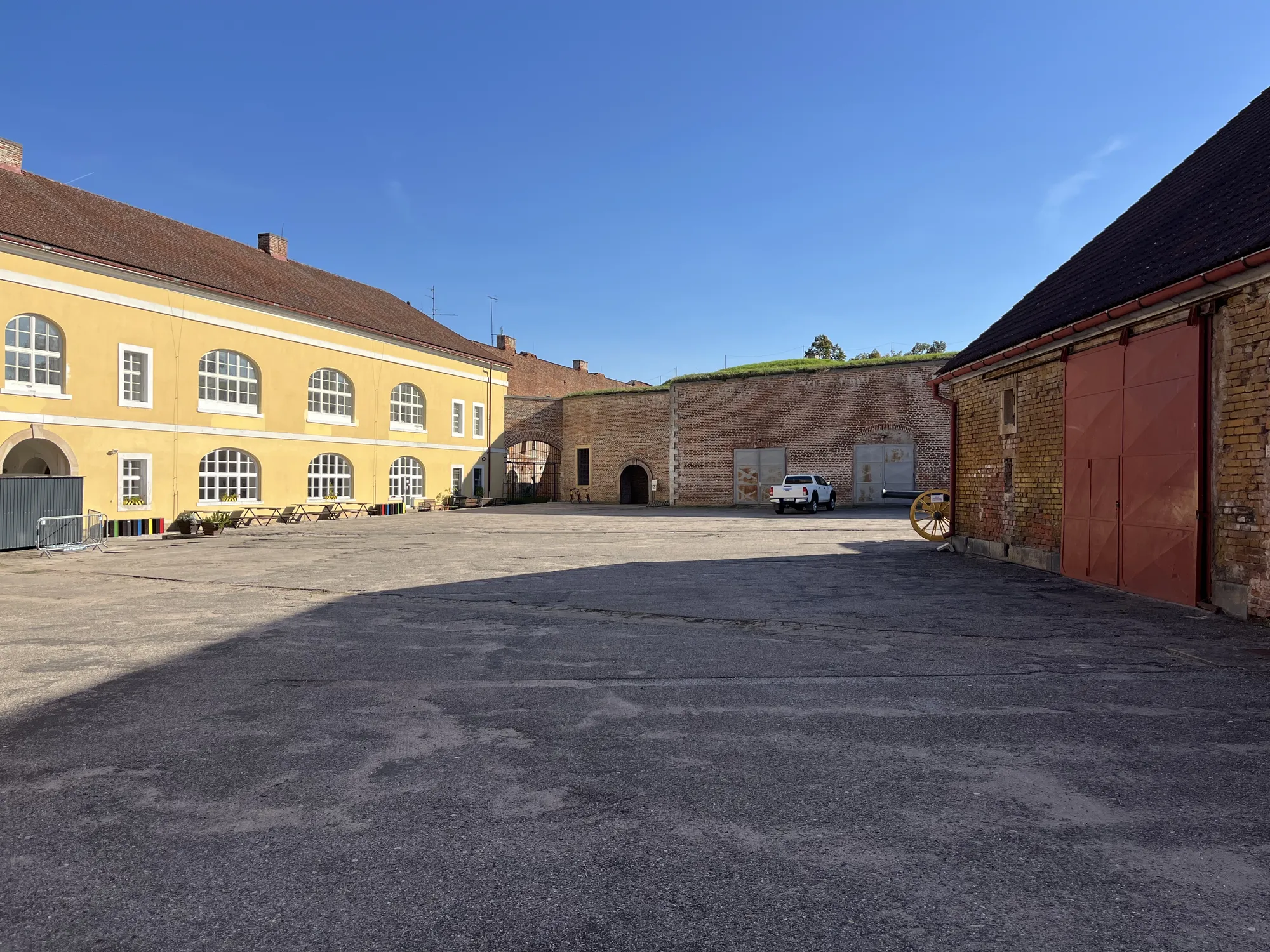 Nádvorie Bastionu I